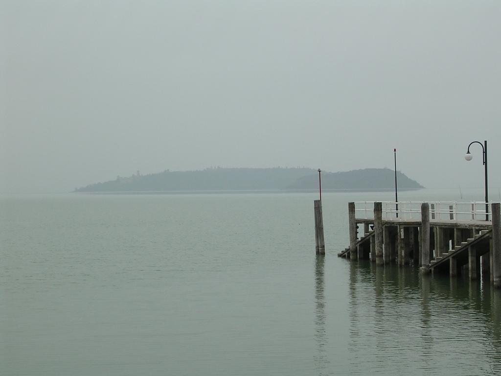 Casa Vacanze Del Pescatore Passignano sul Trasimeno Zewnętrze zdjęcie